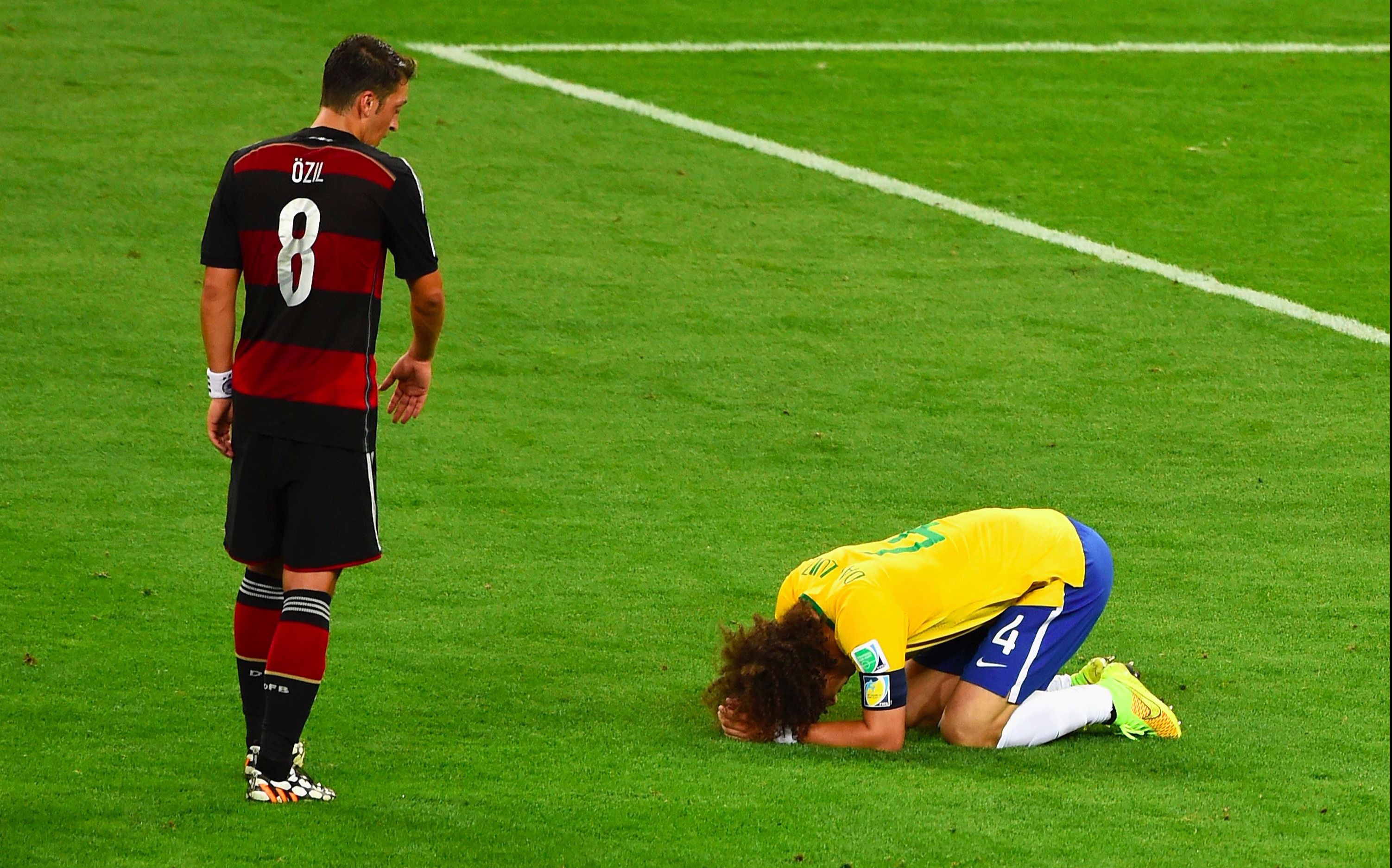 巴西足球世界杯上半场历史纪录,2014巴西世界杯半决赛