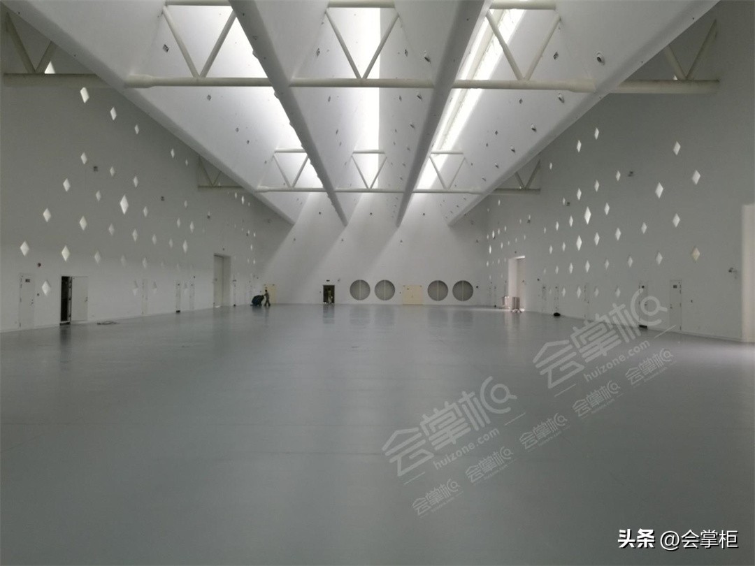 上海跟着课本去旅行景点分享视频,跟着小红书去旅行