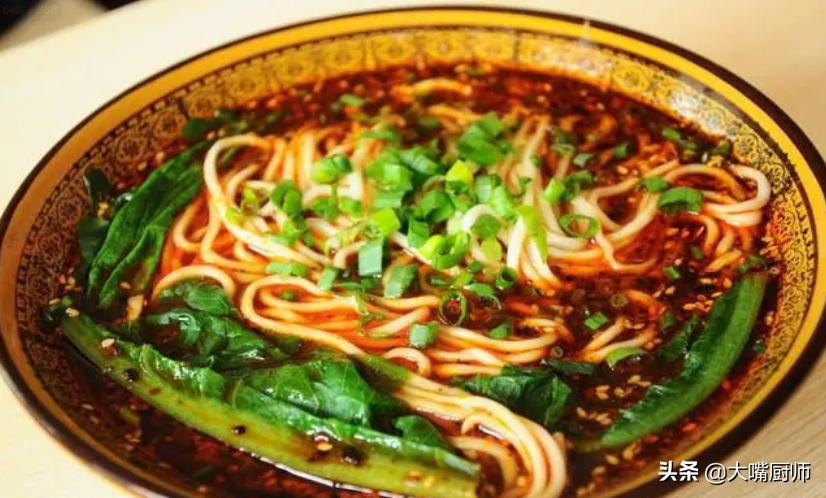 重庆小面火了,为什么重庆小面很火