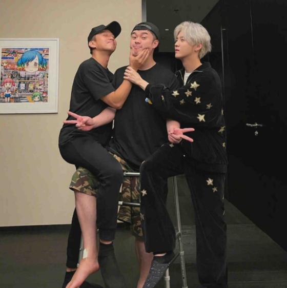 陈赫鹿晗给邓超庆生,鹿晗生日只有邓超陈赫祝福吗