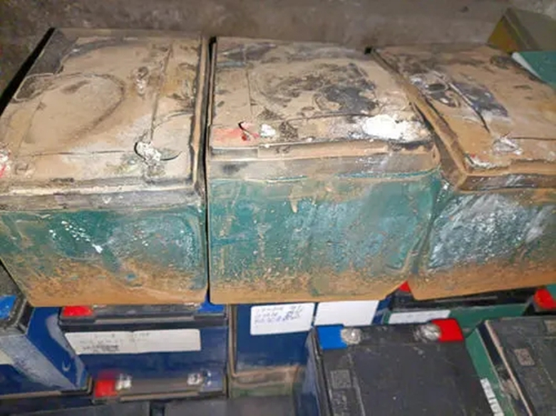 电瓶鼓包如何维修,电瓶鼓包修复方法视频教程