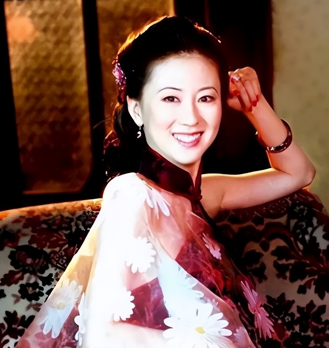 19年后再看汤加丽,为艺术献身成史上第一位人体模特,她做错了