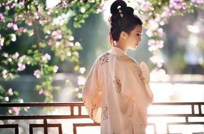 白话《*瓶金**梅》第二百三十八回《色戒》号称“第二*瓶金**梅”？