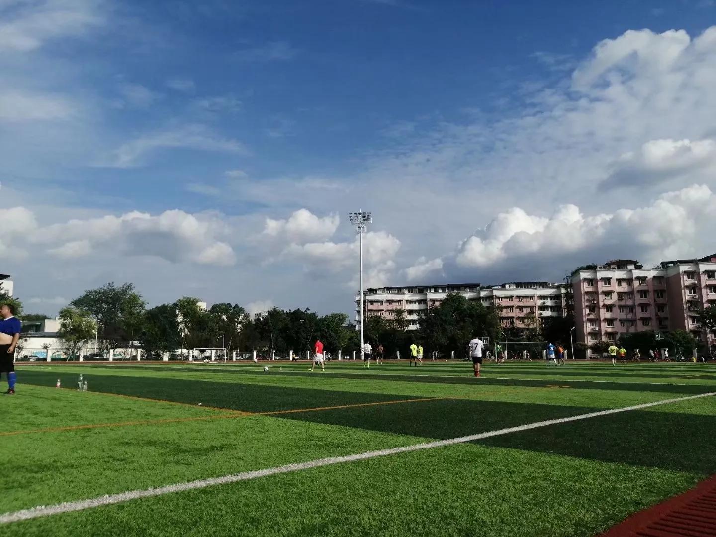 球场翻新要注意什么,球场翻新花哨