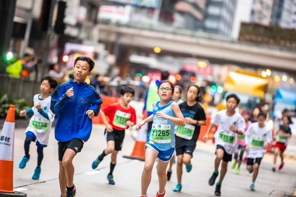 国内十大最虐马拉松,港马挑战最虐赛道