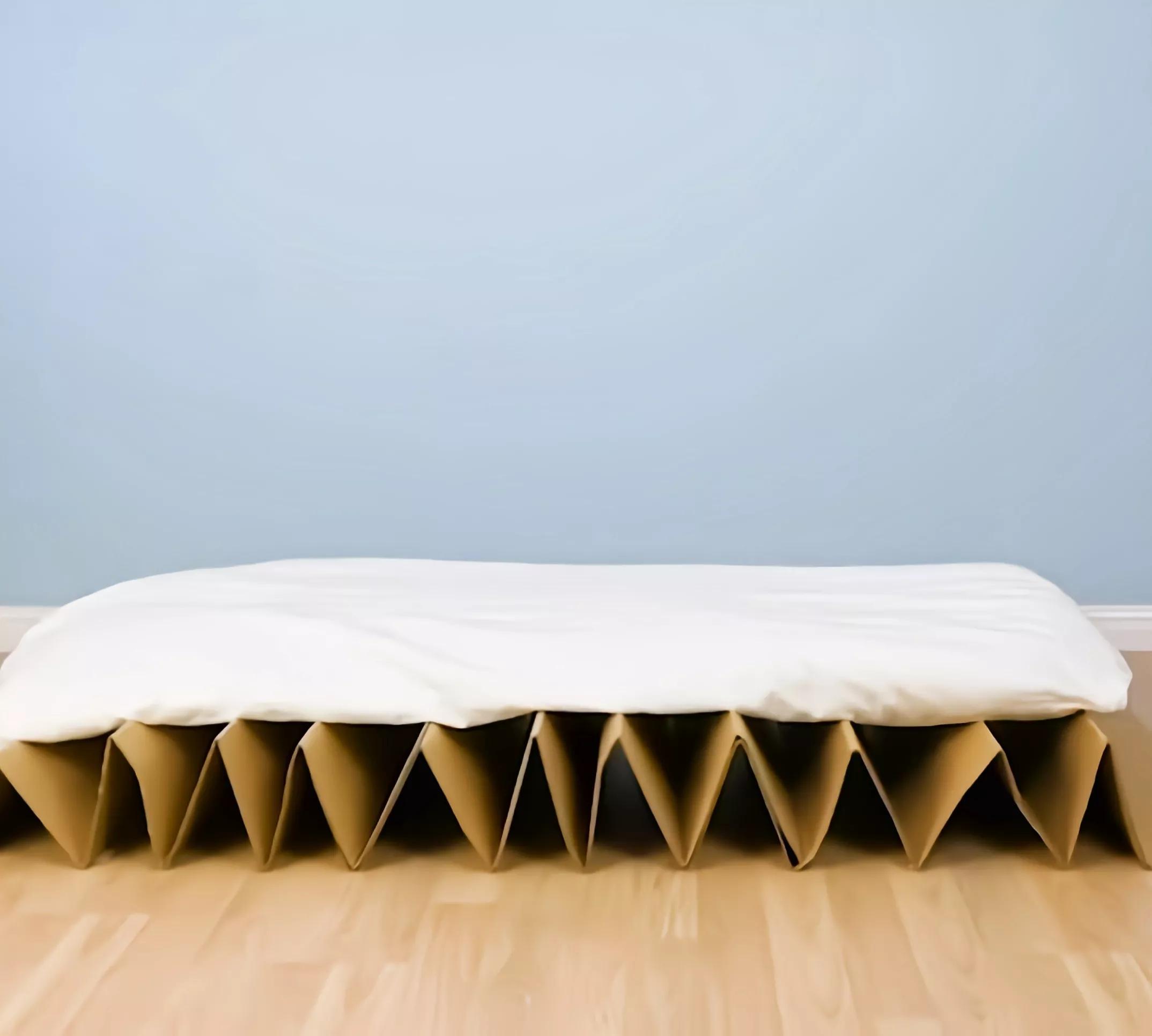 有芯卷纸挂墙上小妙招,无芯卷纸怎么抽芯出来小妙招