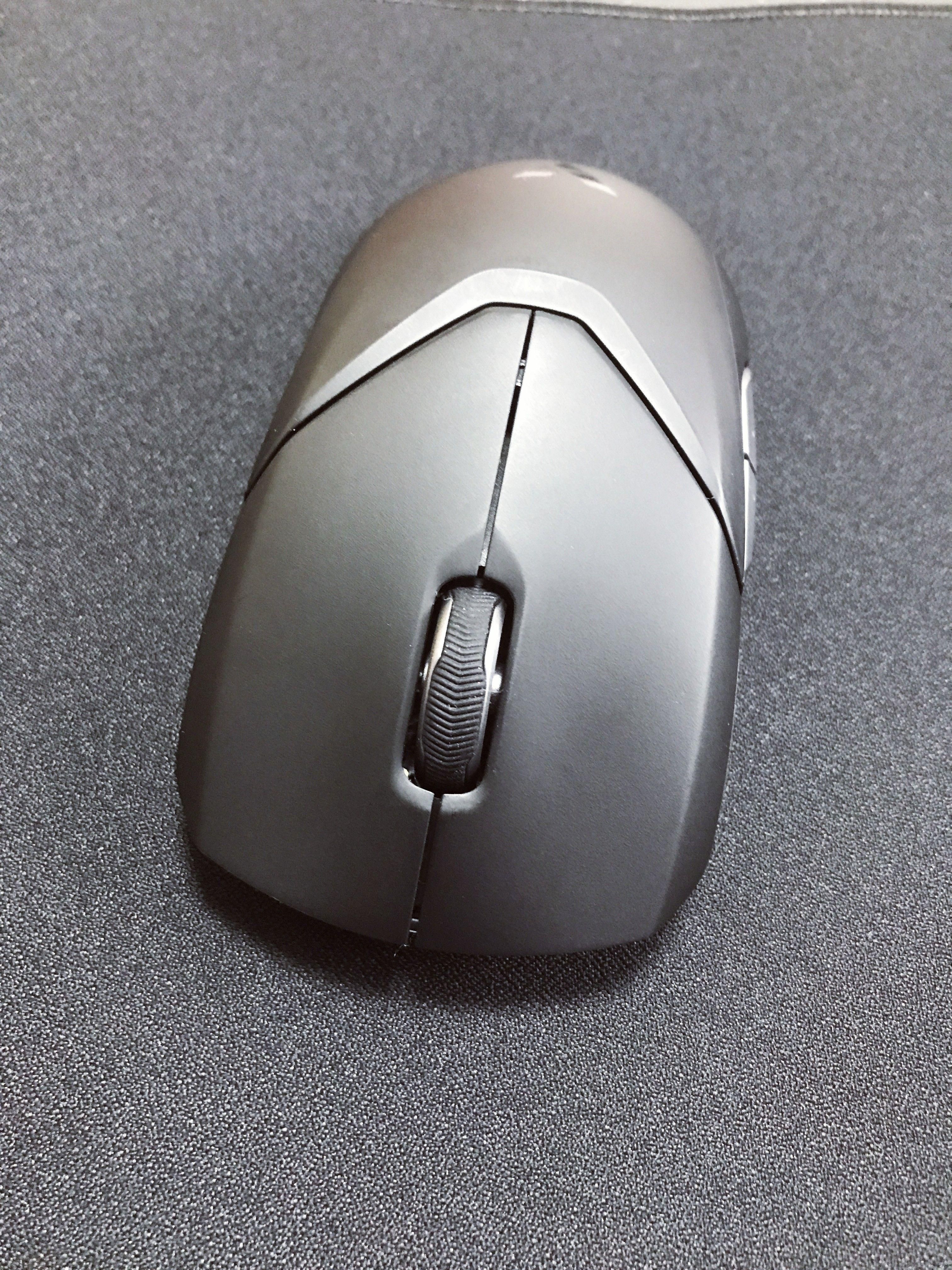 好用的无线鼠标可以考虑雷柏vt950,雷柏vt9鼠标