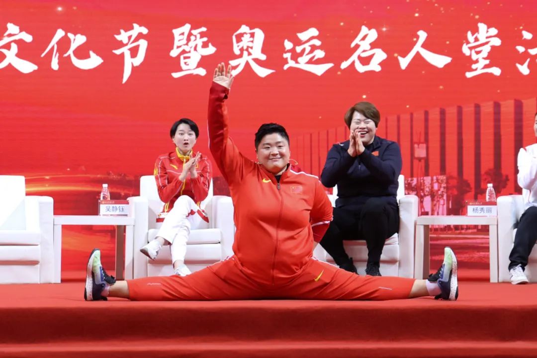 五位奥运冠军抢金牌,2021奥运冠军走进人民大会堂