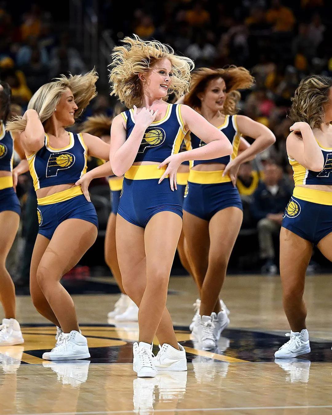 争奇斗艳百花齐放视频,nba最美啦啦队排名