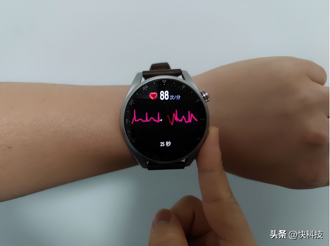 华为watch3pronew有必要开esim,华为watch3proecg测评