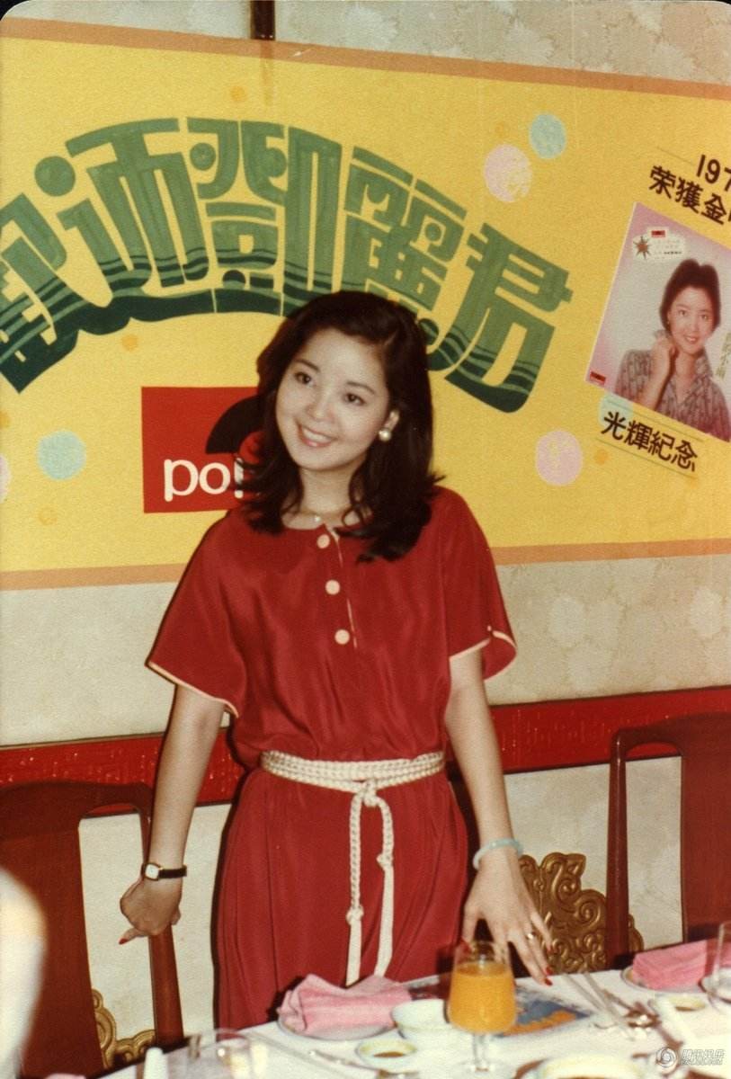 圆脸女明星变美思路,圆脸塌鼻女生变美技巧