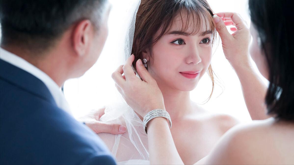 好闺蜜结婚祝福语暖心话简短,对闺蜜结婚的祝福语