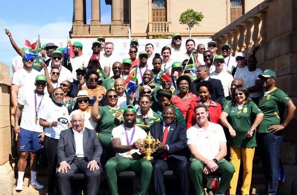 南非橄榄球队跳羚队夺冠,南非跳羚羊球队