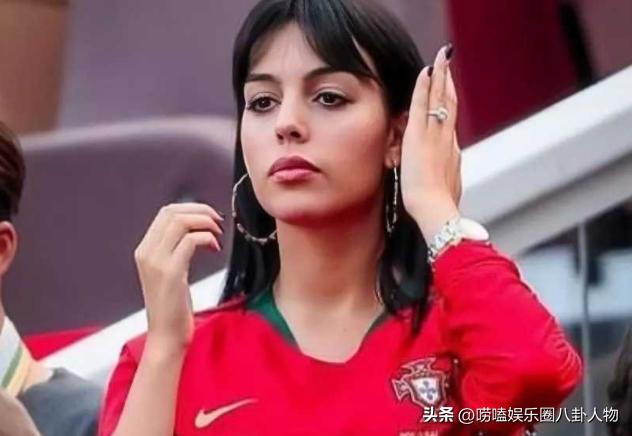 乔治娜惊艳走秀,乔治娜惊艳美照超模