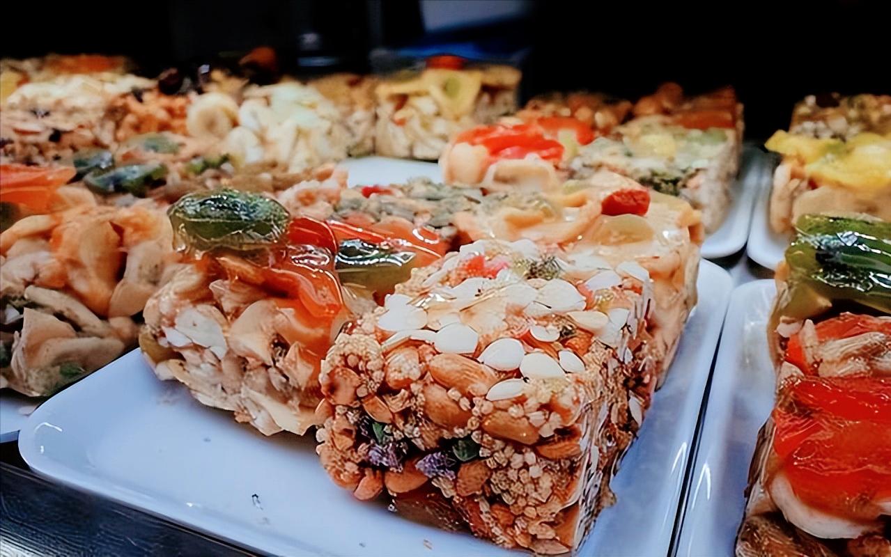 天价切糕为什么这么贵,天价切糕到底是怎么回事