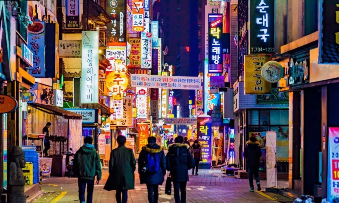 为什么很多人认为韩国是发达国家,为什么韩国人能富裕