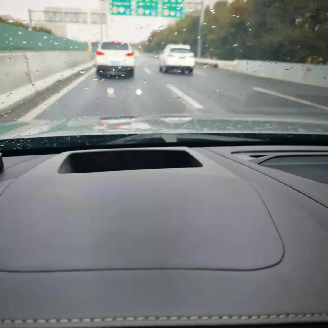 沃尔沃v90cc2022款试驾评测,沃尔沃v90和v90cc对比试驾