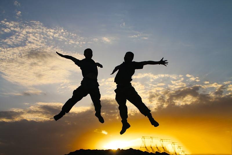 【日记里的军旅路】389：足球与篮球