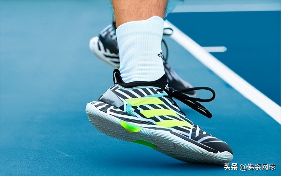 网球鞋测评软件,推荐几款平时也可以穿的网球鞋