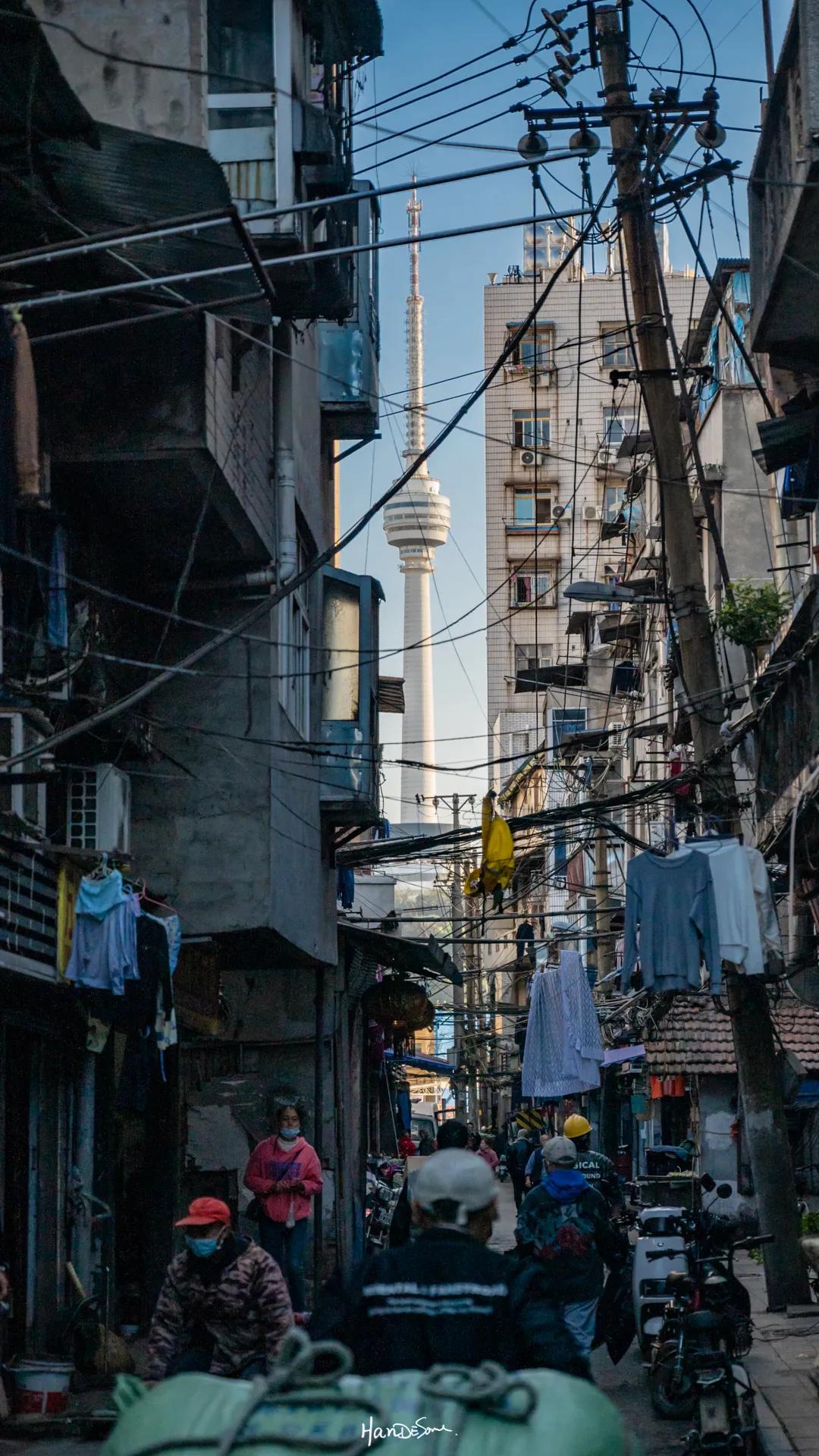 能看到龟山电视塔吗,龟山上面的电视塔