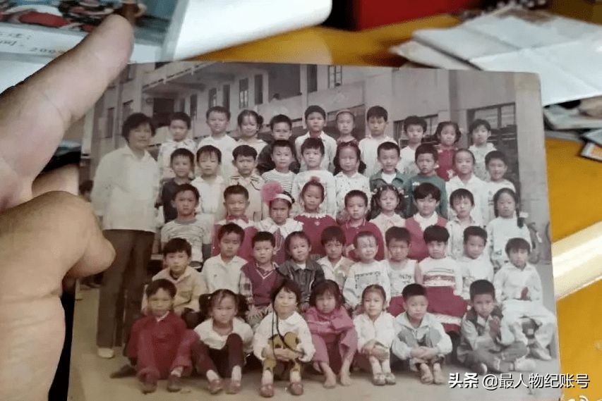 丁一舟赖敏为啥在理塘开客栈,理塘丁一舟赖敏的爱情故事