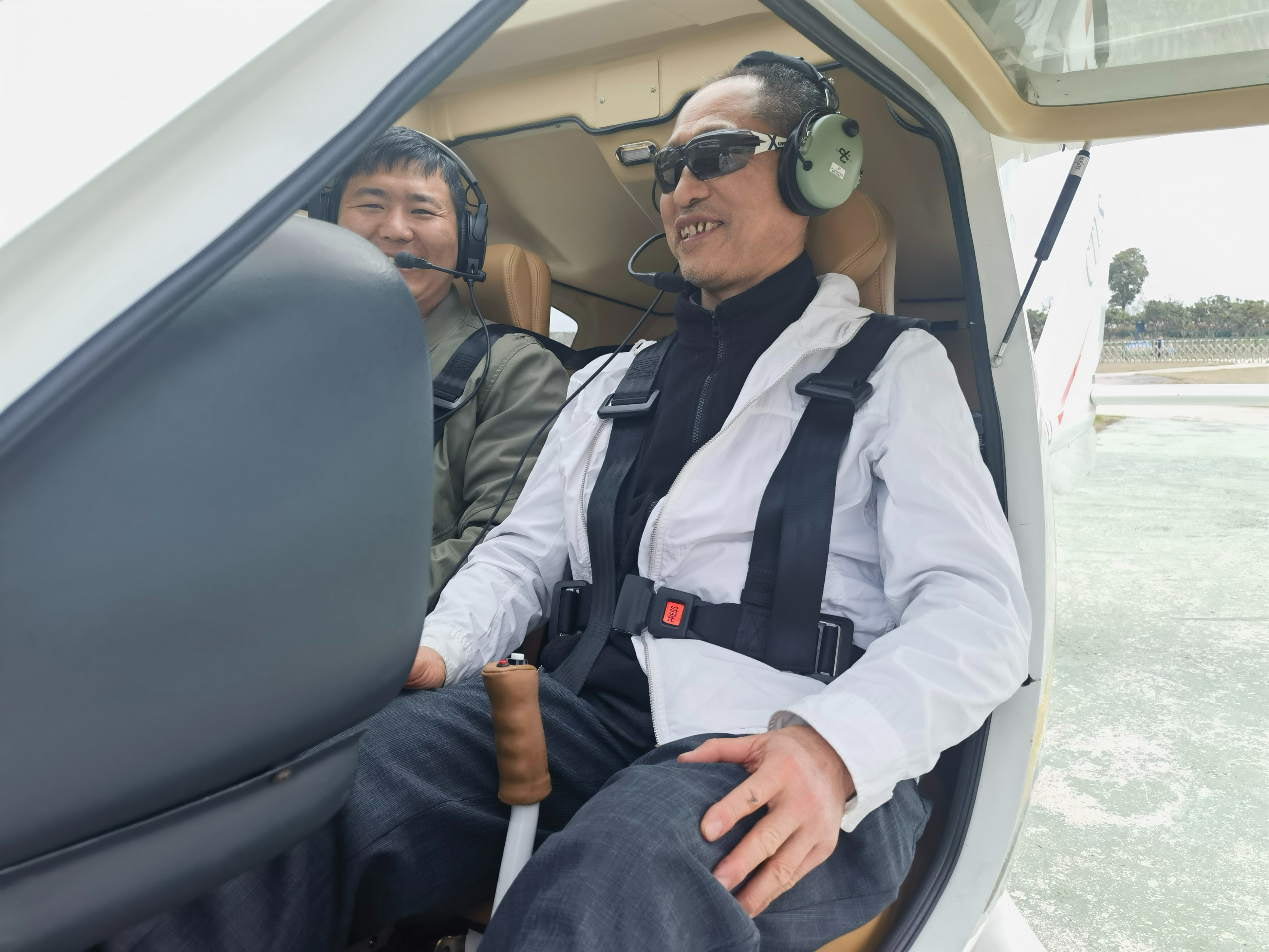 我和来自美国求医的Jason过了一个虚惊一场的父亲节