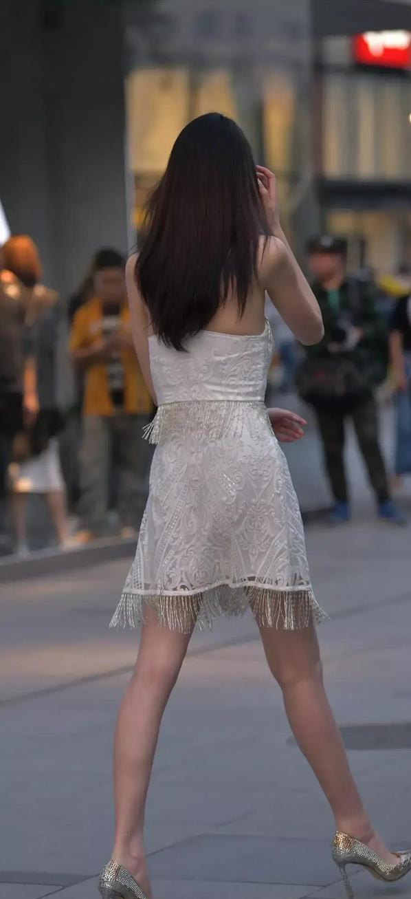 百搭气质裤子洋气时髦减龄款,高端气质直筒白裤子穿搭