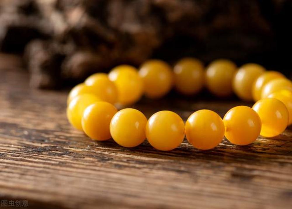 想穿一串金木水火土性质的手串,金木水火土药香手串