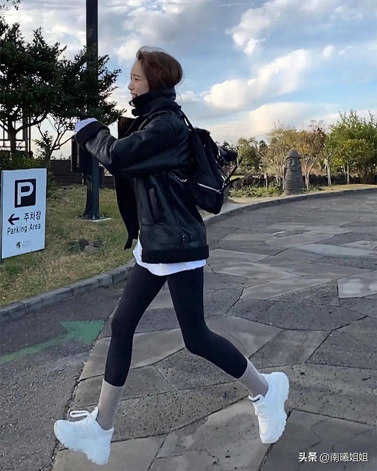 直筒裤最丑的四种穿法,为什么穿格子裤很土