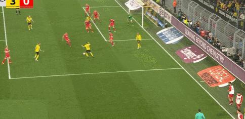 欧冠半决赛c罗绝杀曼城,6-1逆转意甲疯狂一战