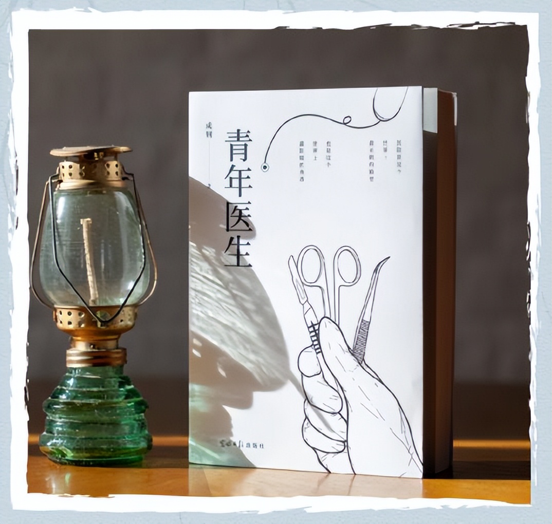 华西教授回家帮邻居看病,华西教授回乡探亲免费给乡亲看病