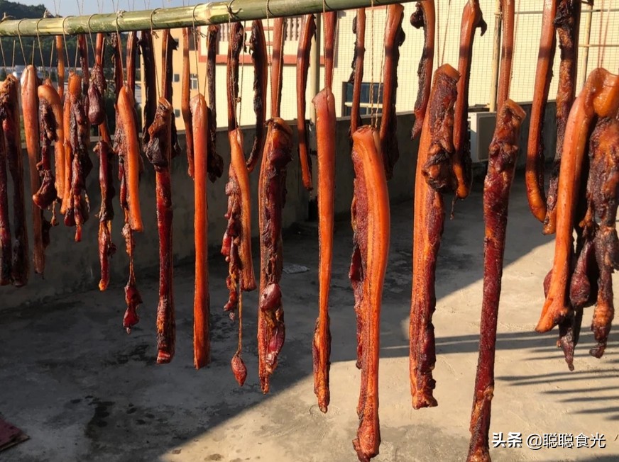 腌腊肉100斤肉放多少盐才不咸不淡,10斤猪肉放了180克盐腌腊肉会咸吗