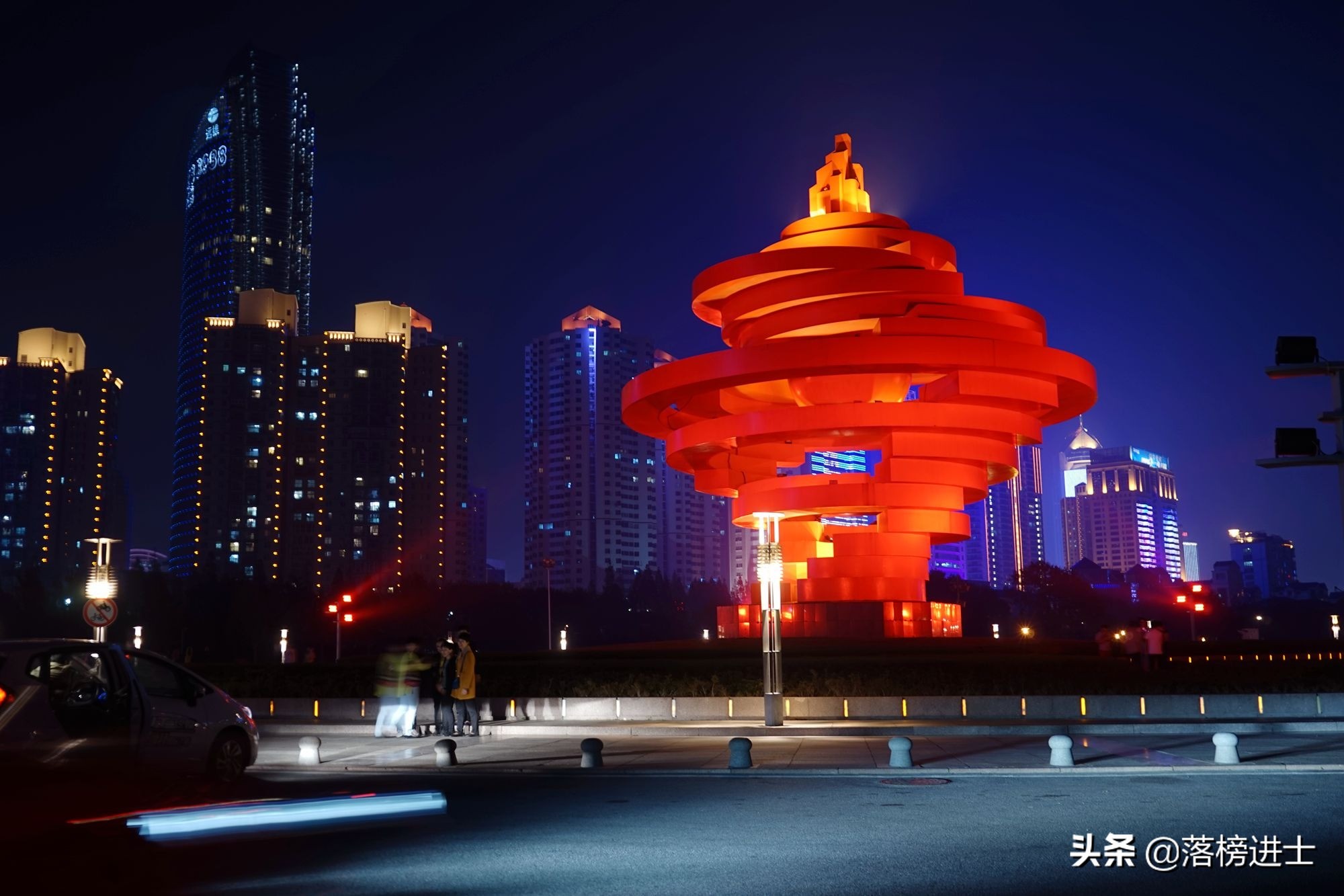 夏天适合去的旅游地方自然景观,适合夏季旅游的城市推荐7天