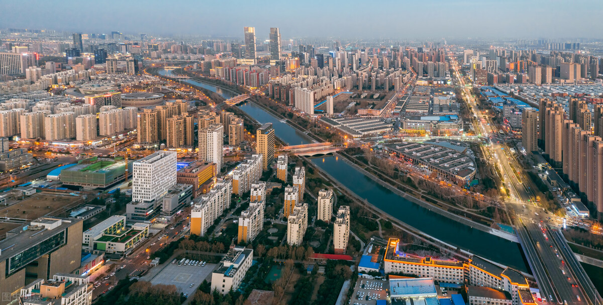 山东朋友在郑州5年，也成家了，该不该去山东青岛烟台和威海？