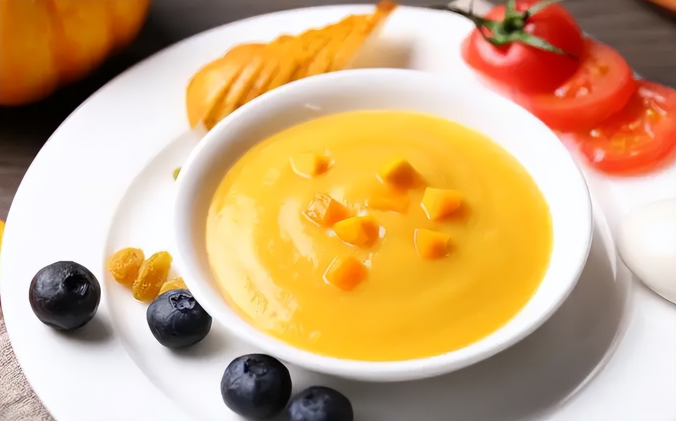 如何度过宝宝烦躁的出牙期,宝宝第一次出牙期间会烦躁哭闹