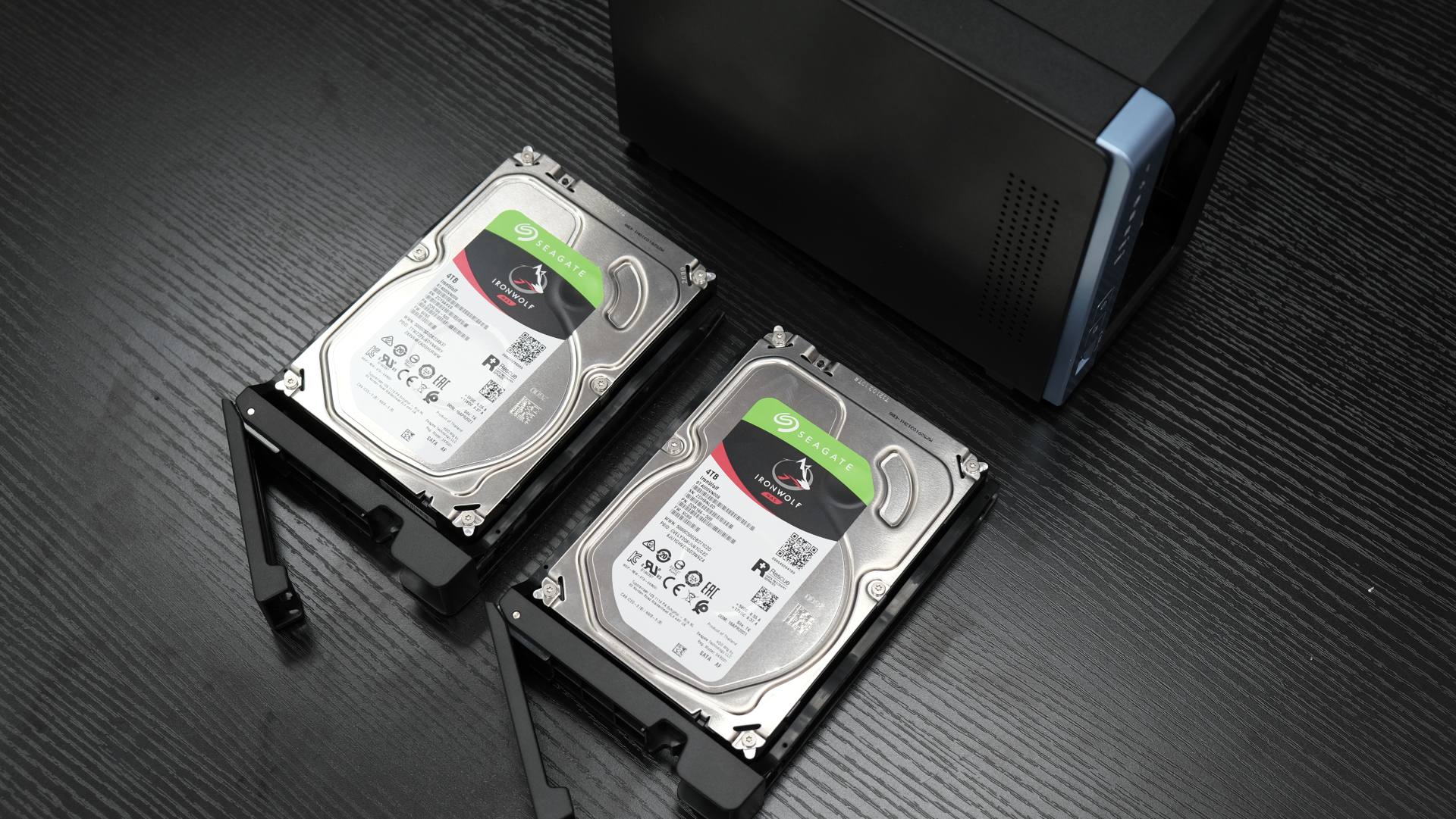 威联通nas进阶玩法,威联通nas怎么把系统转到ssd盘