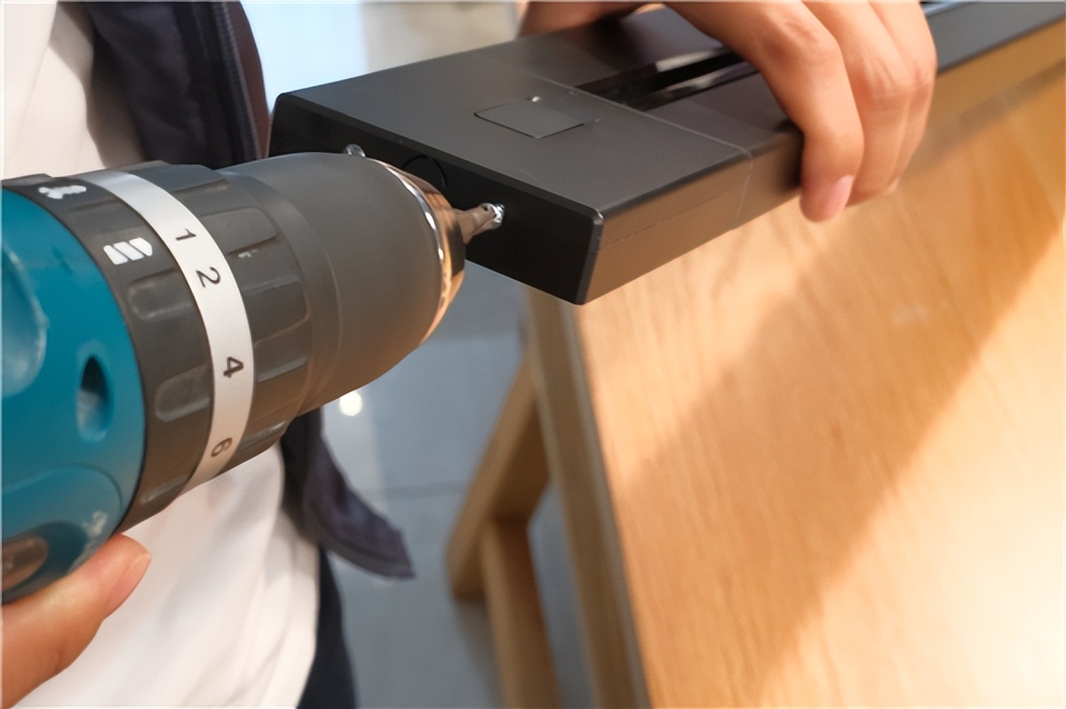 德力西轨道插座如何使用,德力西轨道插座十大排名