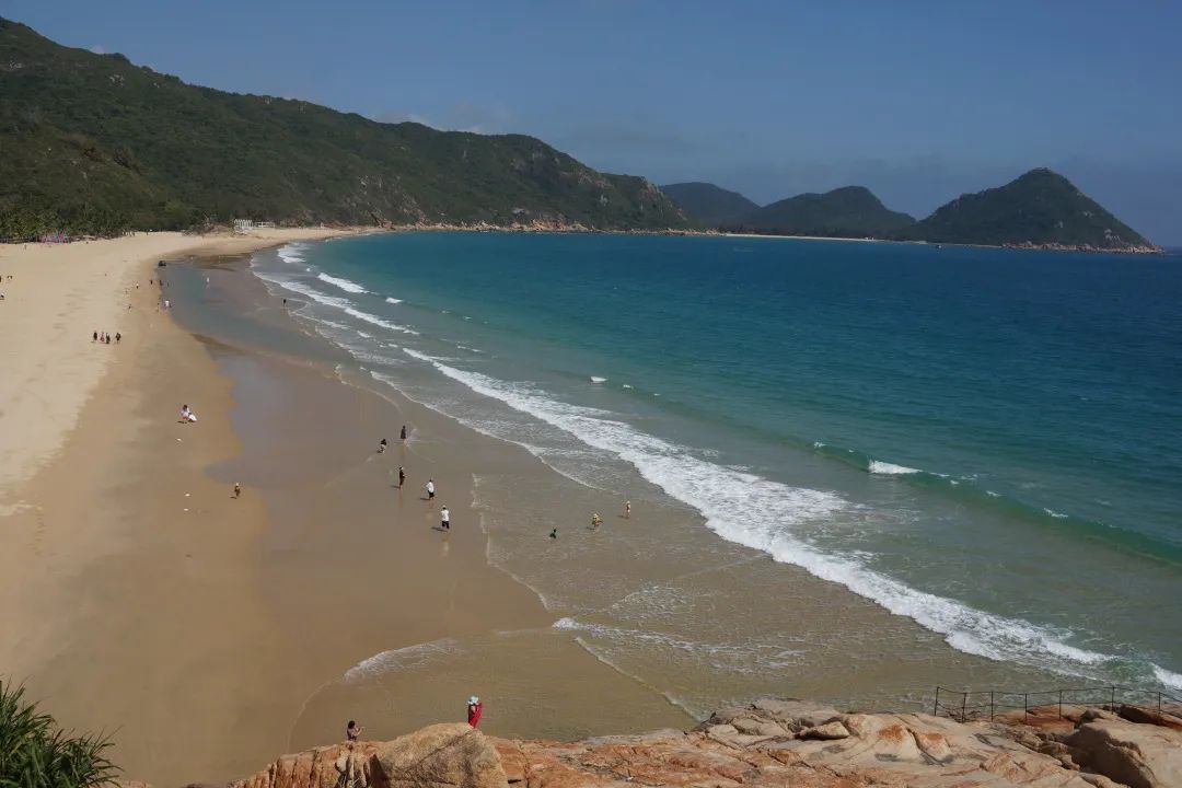 一个县城房价为什么这么高,房价最低的中国海边小县城