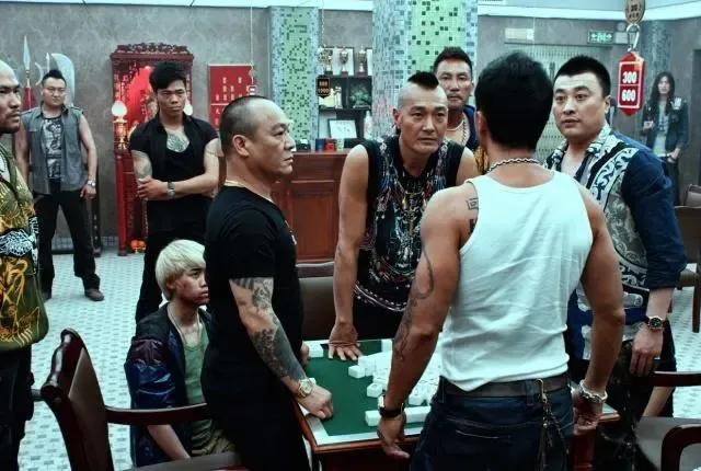 香港第一富豪郑裕彤,香港前十名首富郑裕彤