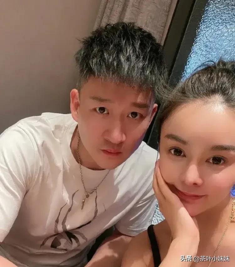 两小时点赞过亿，德云社的“遮羞布”终究被曹云金亲手扯下