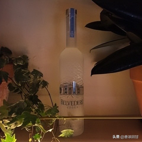 港铁南港岛线黄竹坑出站,香港黄竹坑站周边景点