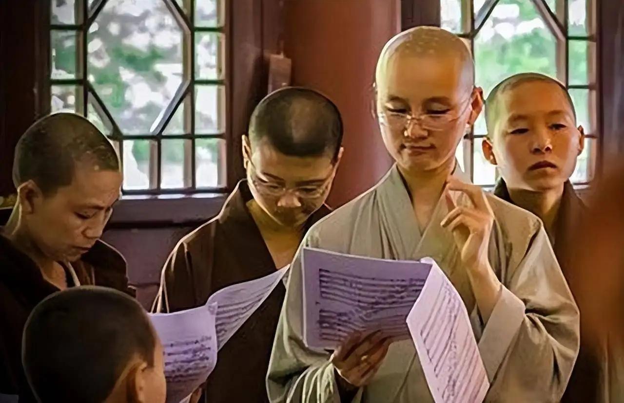 2008年985学霸因梦出家，被称作“最美尼姑”，今33岁仍不愿还俗