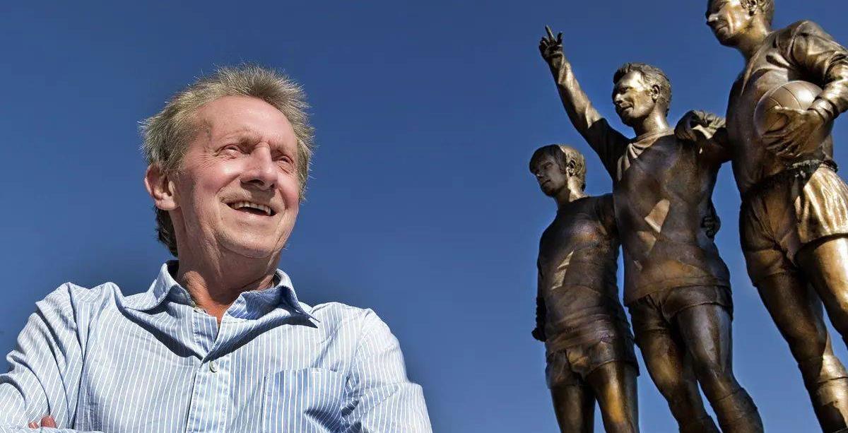 c罗回归曼联首秀鲁尼观众,c罗鲁尼曼联经典反击进球