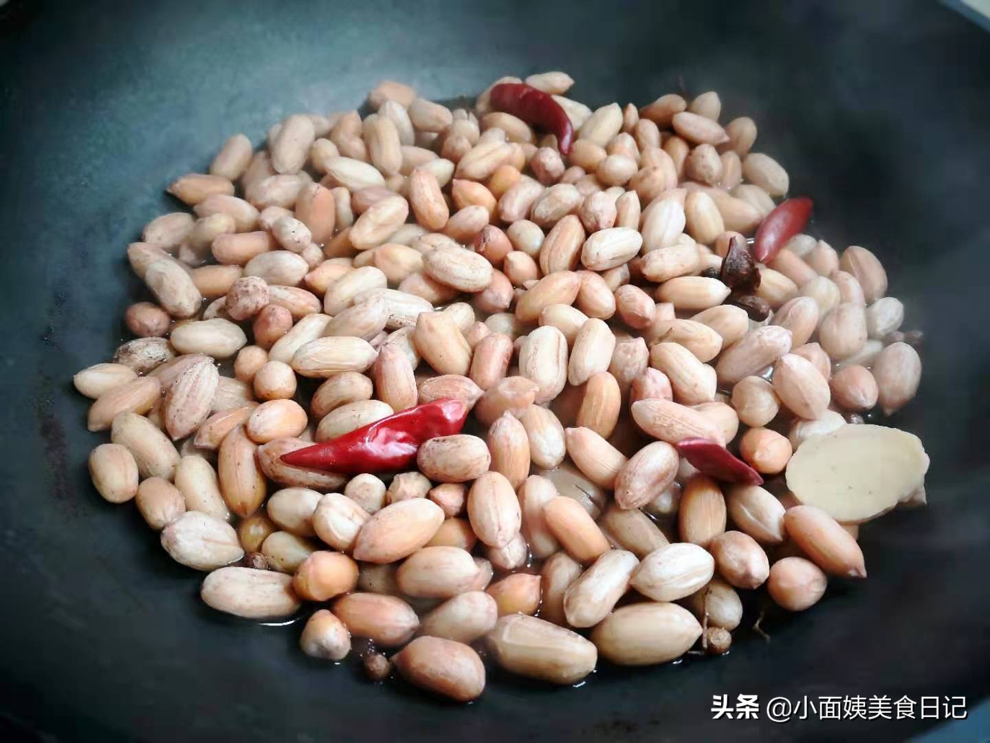 女人到了40岁建议多吃这几样,女性过了40岁推荐常吃3种食物