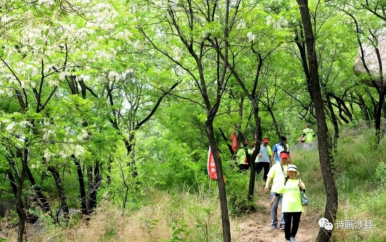 全中国最震撼的六条天路,中国的九条天路