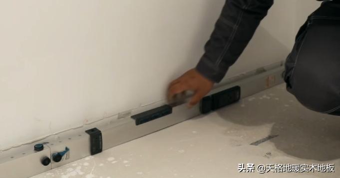 实木地板为什么走上去有响声,实木地板有响声怎么解决