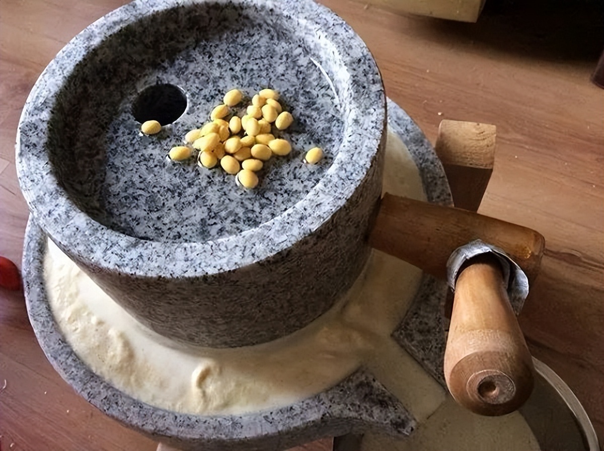 麻婆豆腐的麻指的是,麻婆豆腐中的麻是指