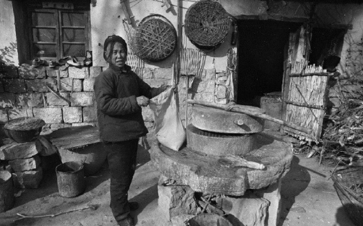 抗战老兵被埋60年,62年大别山剿匪事件