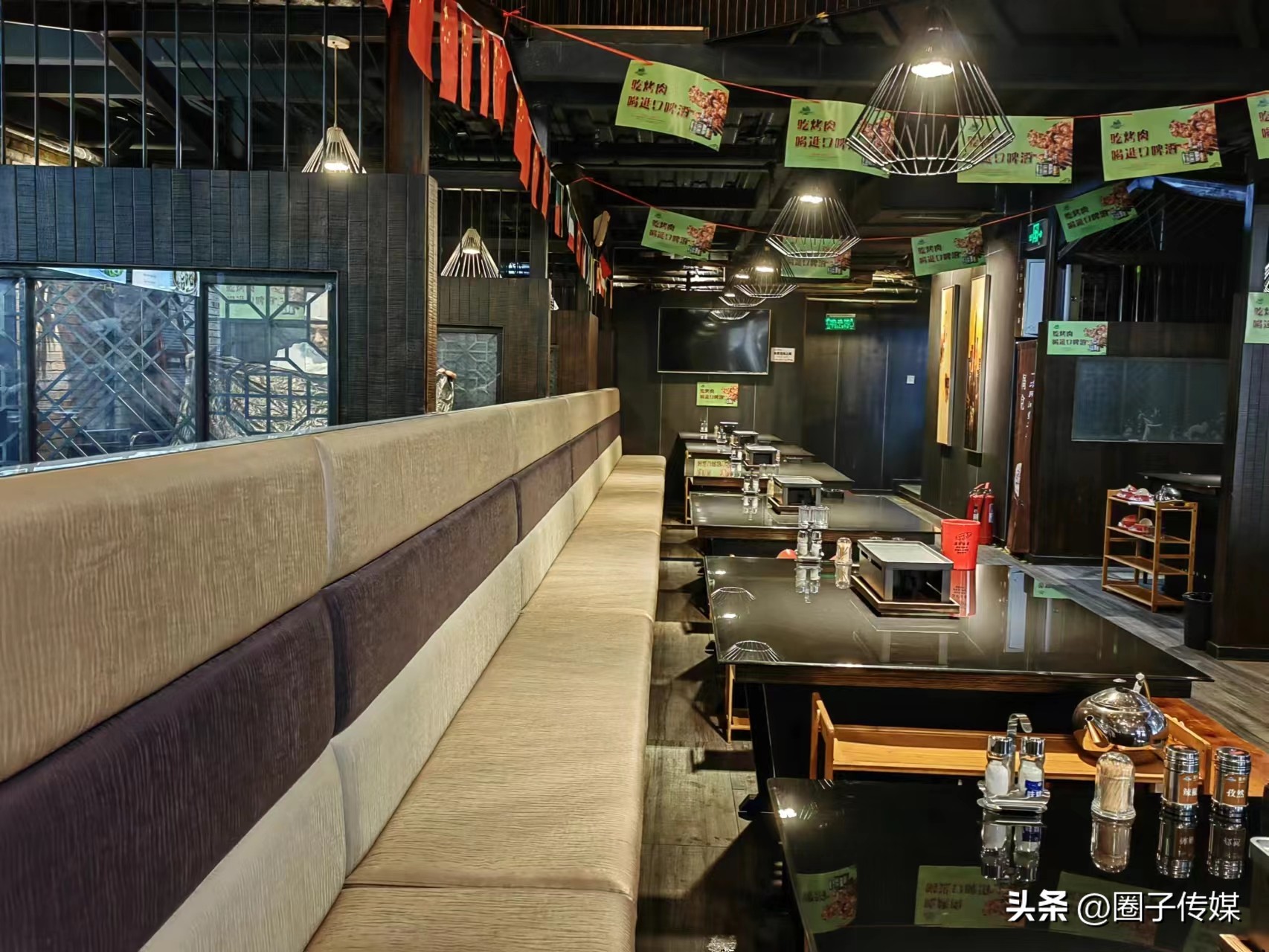 鲜香的舌尖诱惑,从经典延至创新,【震旦海鲜烧烤酒店】