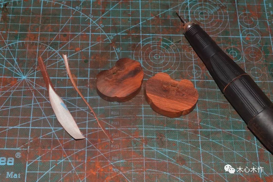 木雕长命锁可以嵌阴阳鱼吗,雕刻长命锁图片大全